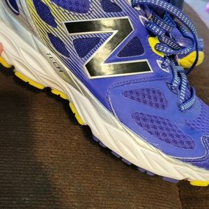 New balance women's shoes